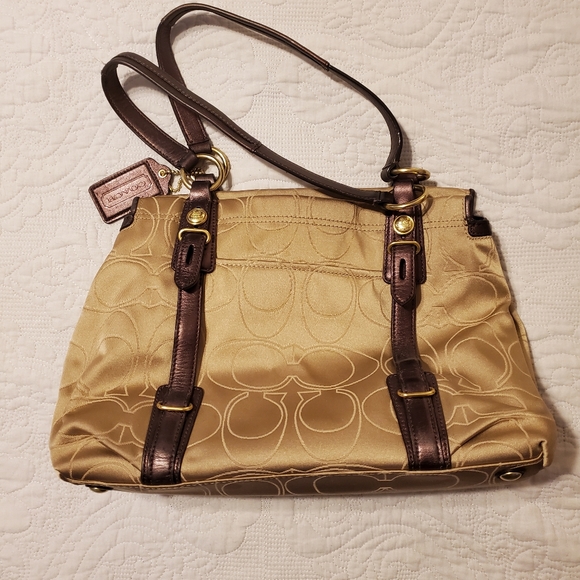 Purse - Picture 3 of 3